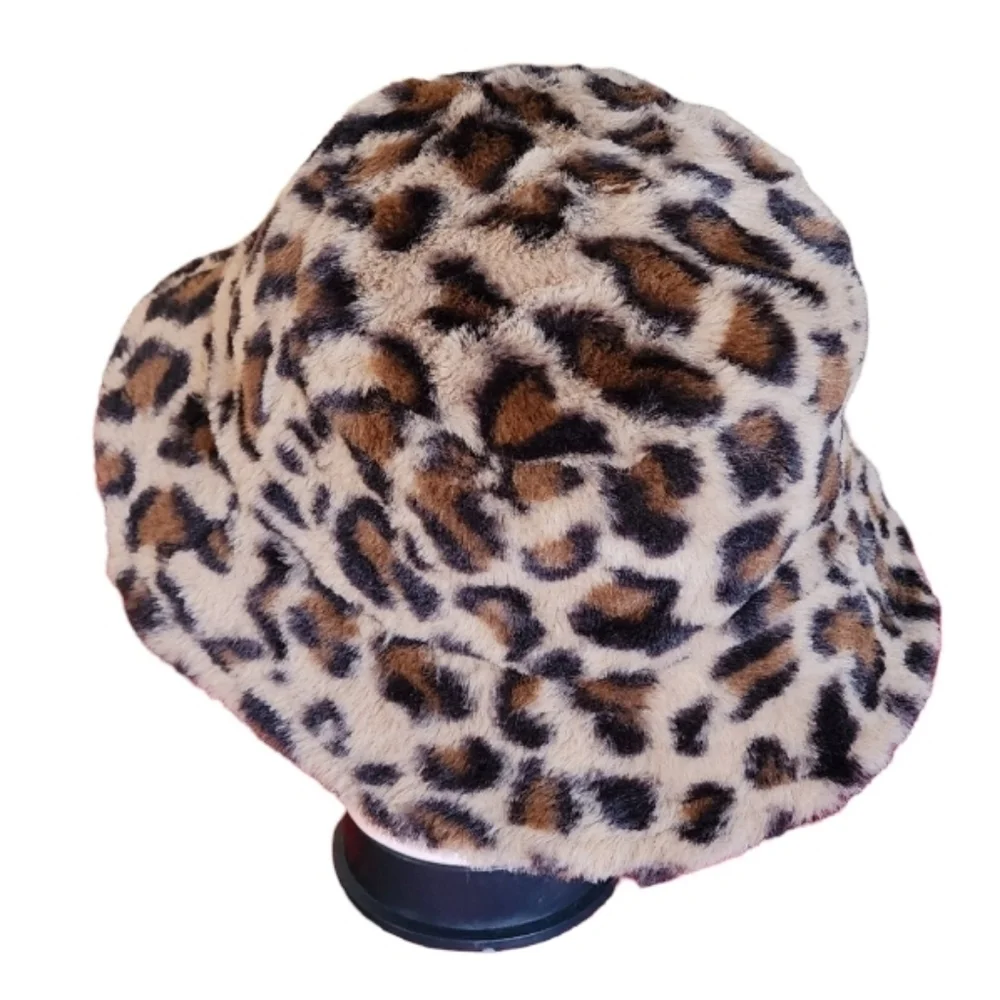 Ed Hardy Leopard‎ Faux Fur Bucket Hat Skull Roses Y2K Tattoo One Size